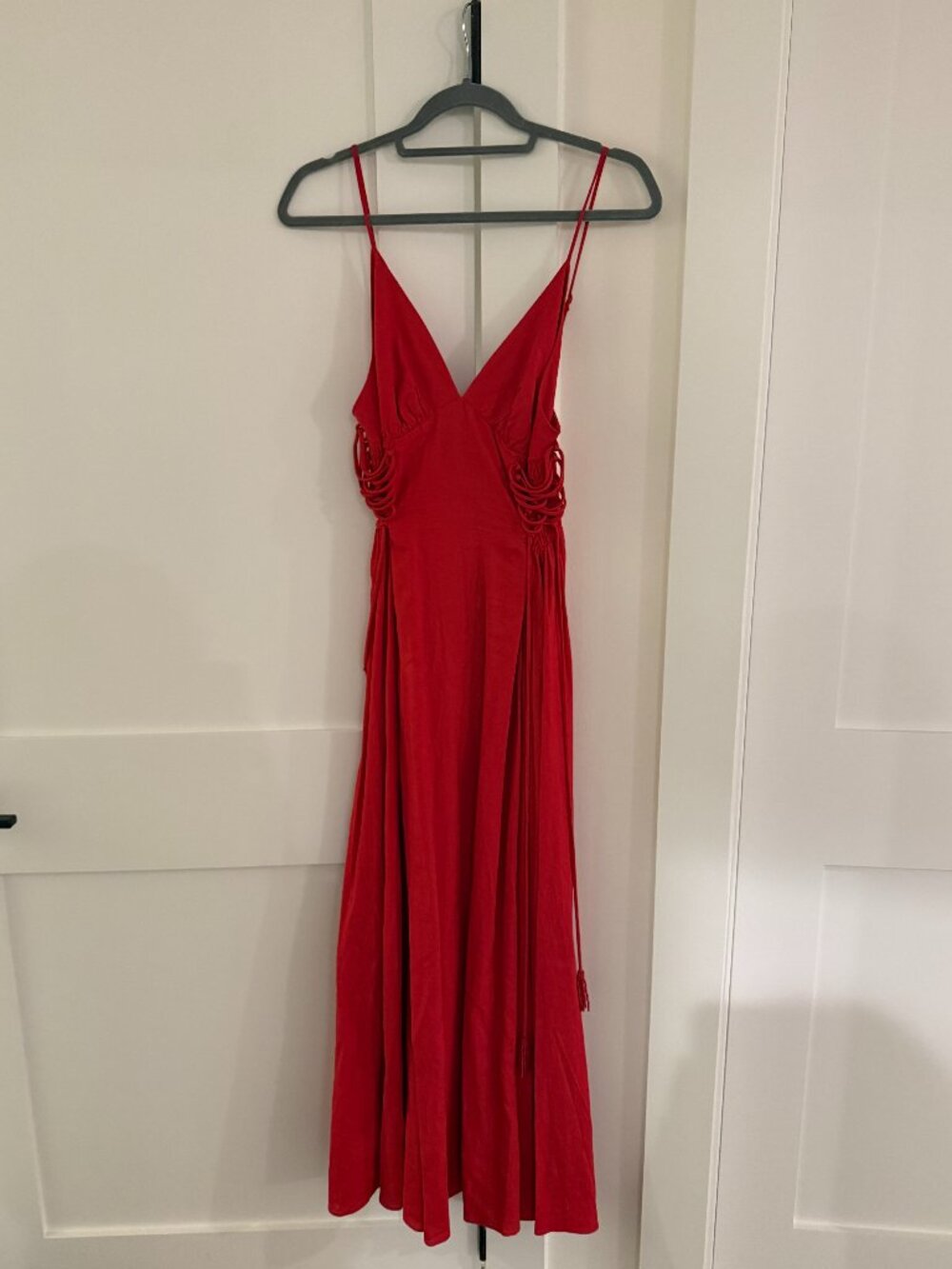 NWOT FARM Rio Linen-Blend Lace-Up Midi-Dress - Picture 2 of 3